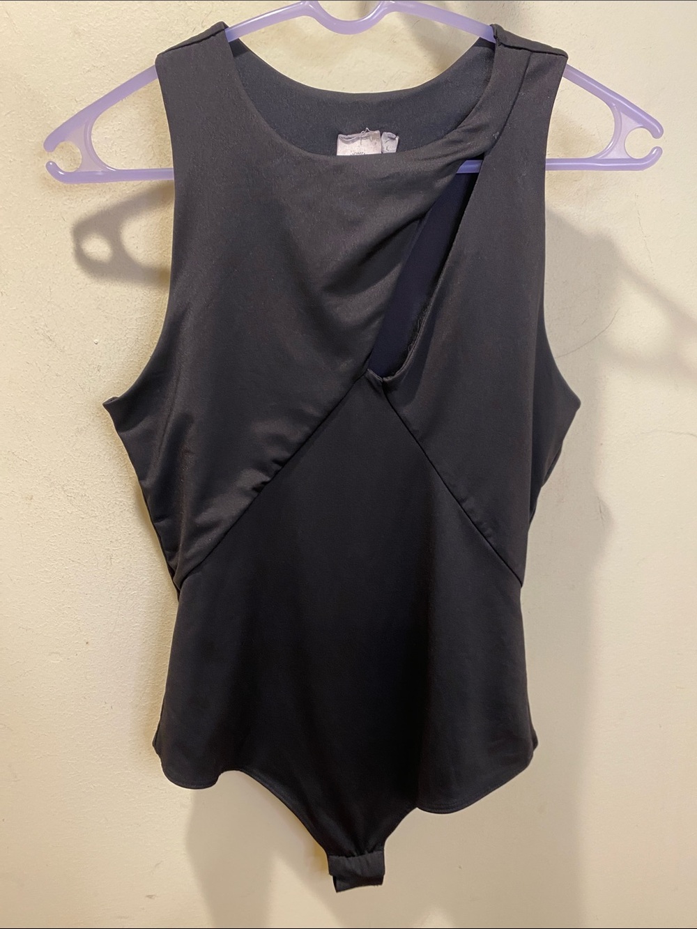 Live in the moment Black Sleeveless Asymmetric Bodysuit Top Sz L